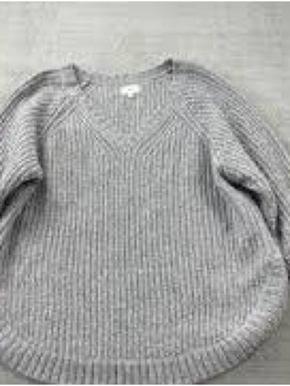 Womenâs Ribbed V-Neck Sweater - Light Gray